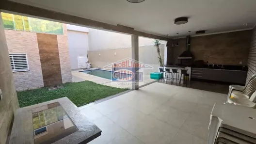 Sobrado com 4 Quartos à venda, 300m² no Parque Santa Rosa, Suzano