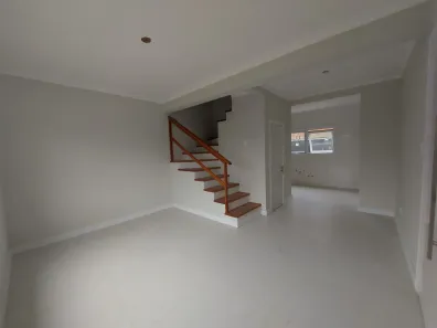 Casa com 3 Quartos à venda, 101m² no Jardim Itu, Porto Alegre
