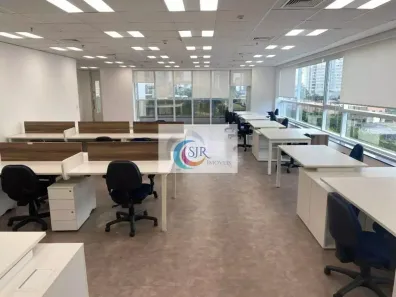 Sala Comercial para alugar, 531m² no Jardim das Acácias, São Paulo