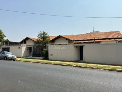 com 4 Quartos à venda, 514m² no Vila Harmonia, Araraquara