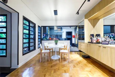 Casa com 3 Quartos à venda, 246m² no Vila Mariana, São Paulo