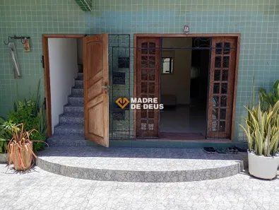 Casa com 4 Quartos à venda, 353m² no Jacarecanga, Fortaleza