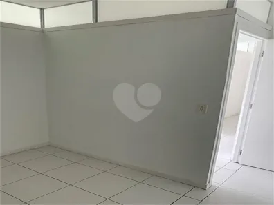 Sala Comercial para alugar, 140m² no Bela Vista, São Paulo