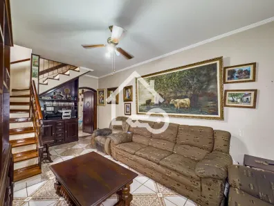 Sobrado com 4 Quartos à venda, 221m² no Jardim do Mar, São Bernardo do Campo