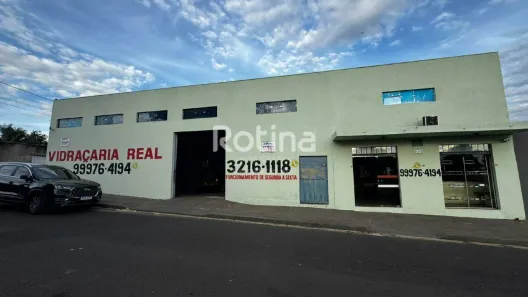 Galpão/Depósito/Armazém à venda, 203m² no Santa Luzia, Uberlândia