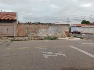 Lote/Terreno à venda, 300m² no Jardim Paulista, Itapetininga
