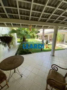 Casa de Condomínio com 5 Quartos à venda, 700m² no Residencial Tamboré, Barueri