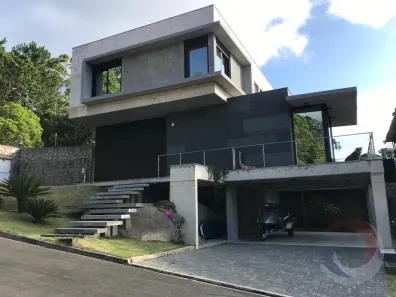 Casa de Condomínio com 3 Quartos à venda, 323m² no Cacupé, Florianópolis