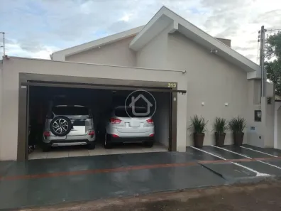 Casa com 3 Quartos à venda, 160m² no Jardim Tarumã, Campo Grande
