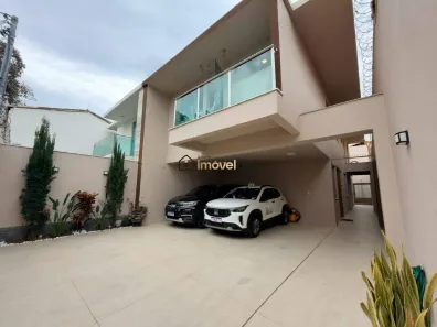 Casa com 4 Quartos à venda, 195m² no Castelo, Belo Horizonte