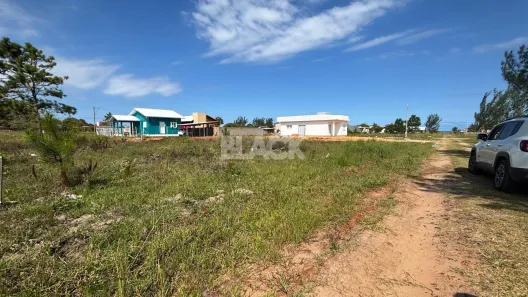 Lote/Terreno à venda, 600m² no Praia Real, Torres