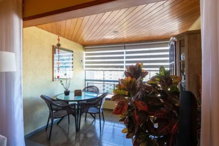 Apartamento com 3 Quartos à venda, 105m² no Floresta, Porto Alegre