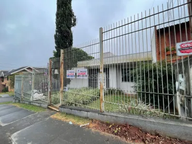 Sobrado com 4 Quartos à venda, 430m² no Zona 05, Maringá
