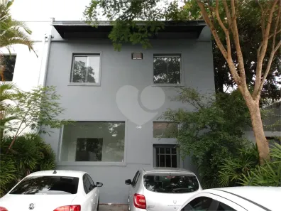 Imóvel Comercial com 3 Quartos para alugar, 300m² no Jardim América, São Paulo