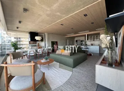 Apartamento com 3 Quartos à venda, 198m² no Jardim das Acácias, São Paulo