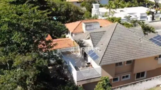 Casa com 4 Quartos à venda, 357m² no Itacoatiara, Niterói