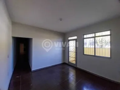Casa com 3 Quartos para alugar, 154m² no Centro, Itatiba