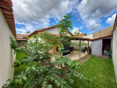 Casa com 3 Quartos à venda, 160m² no Residencial Porto Seguro, Goianira