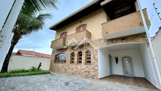 Casa com 5 Quartos à venda, 266m² no Balneário Três Marias, Peruíbe