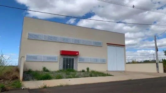 Galpão/Depósito/Armazém para alugar, 750m² no Vila Bertini, Americana