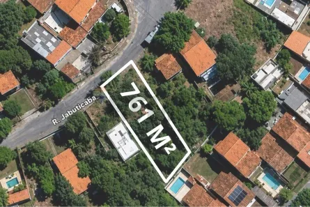 Lote/Terreno à venda, 761m² no Peró, Cabo Frio