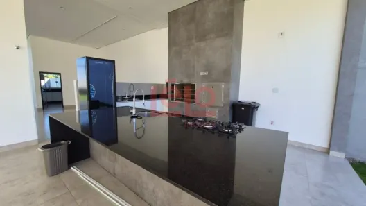 Sala Comercial à venda, 290m² no Jardim Andrade, Maringá