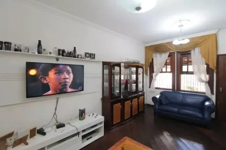 Casa com 3 Quartos à venda, 210m² no Castelo, Belo Horizonte