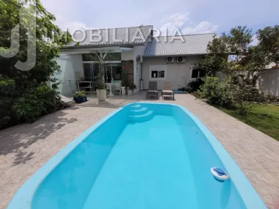Casa com 4 Quartos à venda, 180m² no Ingleses do Rio Vermelho, Florianópolis