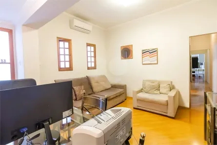 Casa com 3 Quartos à venda, 214m² no Perdizes, São Paulo