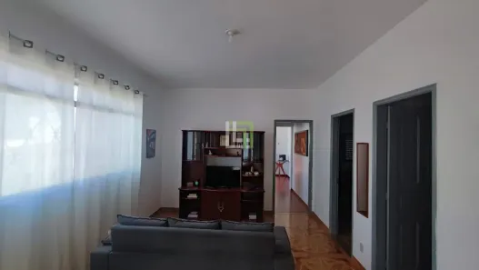 Casa com 2 Quartos para alugar, 285m² no Vila Progresso, Jundiaí