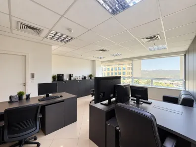 Sala Comercial para alugar, 40m² no Jardim das Acácias, São Paulo