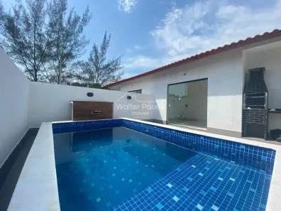 Casa com 2 Quartos à venda, 52m² no Balneário Tupy, Itanhaém