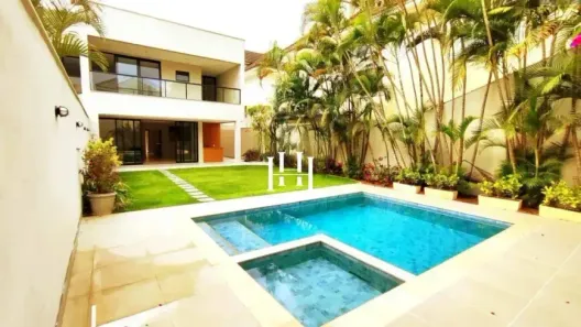 Casa de Condomínio com 5 Quartos para venda ou aluguel, 320m² no Camorim, Rio de Janeiro