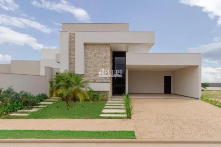 Casa com 3 Quartos à venda, 215m² no Sítios Recreio da Cachoeira do Cassu, Uberaba