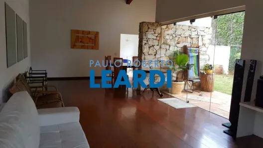 Casa com 4 Quartos para alugar, 400m² no Jardim Los Angeles, São Paulo