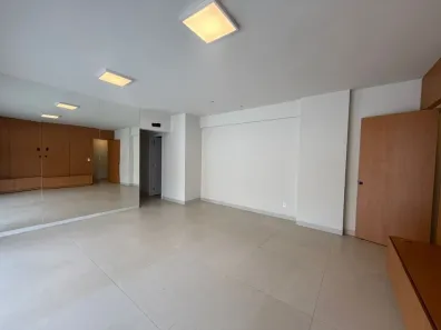 Apartamento com 3 Quartos à venda, 175m² no Morada da Colina, Uberlândia