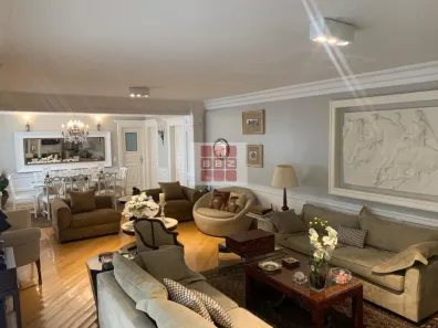 Apartamento com 3 Quartos à venda, 185m² no Vila Suzana, São Paulo