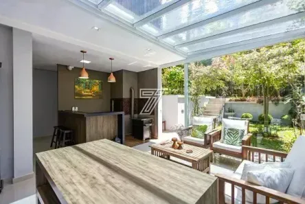 Casa com 4 Quartos à venda, 275m² no Vista Alegre, Curitiba