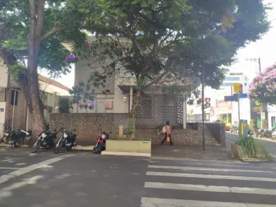 Ponto Comercial para alugar, 401m² no Centro, Uberlândia