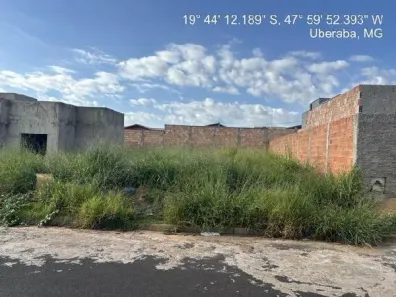 Lote/Terreno à venda, 200m² no Loteamento Ilha Bela, Uberaba