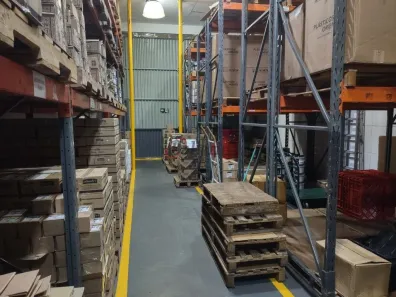 Prédio Comercial à venda, 302m² no Alves Dias, São Bernardo do Campo