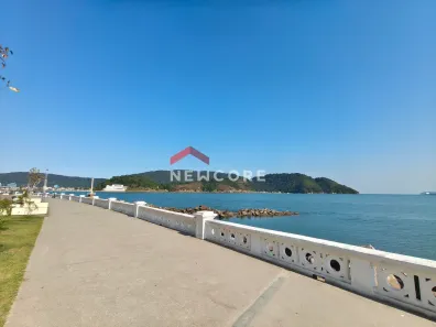 Casa de Condomínio com 3 Quartos à venda, 340m² no Ponta da Praia, Santos