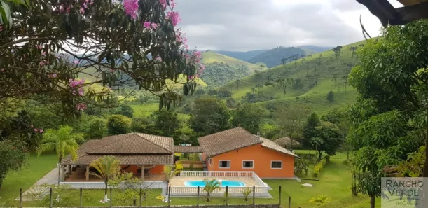 Fazenda/Sítio com 3 Quartos à venda, 8m² no , Monteiro Lobato