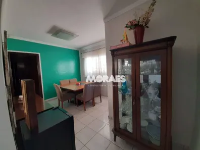 Casa com 3 Quartos à venda, 200m² no Jardim Petrópolis, Bauru
