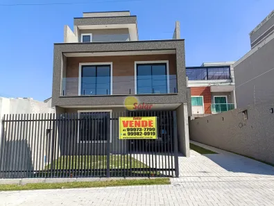 Sobrado com 3 Quartos à venda, 123m² no Xaxim, Curitiba