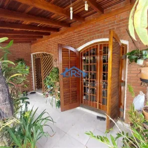 Casa com 3 Quartos à venda, 228m² no Nakamura Park, Cotia