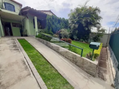 Casa com 4 Quartos à venda, 132m² no Alípio de Melo, Belo Horizonte