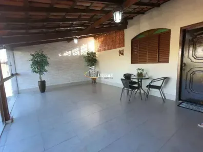 Casa com 2 Quartos à venda, 100m² no Planalto, Belo Horizonte