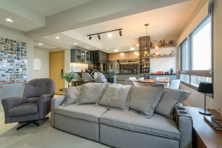 Apartamento com 2 Quartos à venda, 75m² no Farroupilha, Porto Alegre