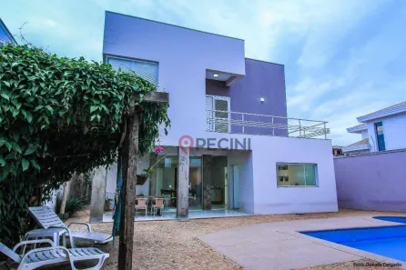 Casa de Condomínio com 3 Quartos à venda, 400m² no Jardim do Horto, Rio Claro